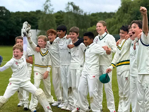 Juniors_team_celebrating North London CC juniors celebrating a victory